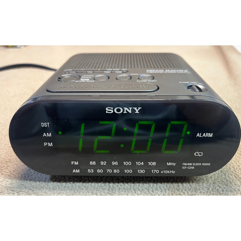 Sony Dream Machine ICF-C218 AM FM Clock Radio Auto Time Set Black Green LED